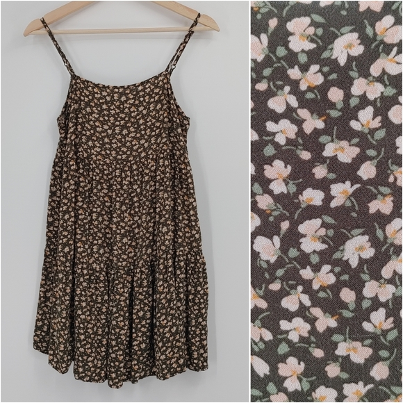 American Eagle Outfitters Dresses & Skirts - American Eagle | floral print dress